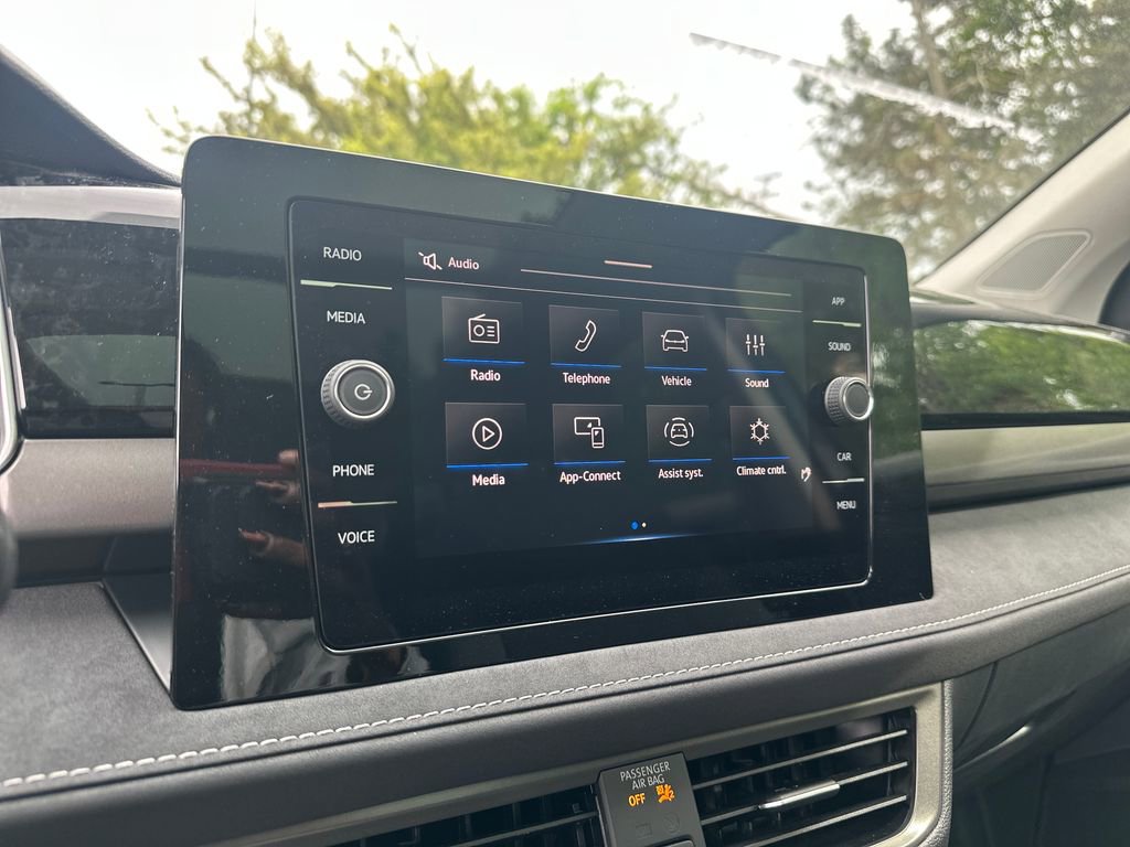 New 2026 Volkswagen Taos SE AWD/4WD image 14