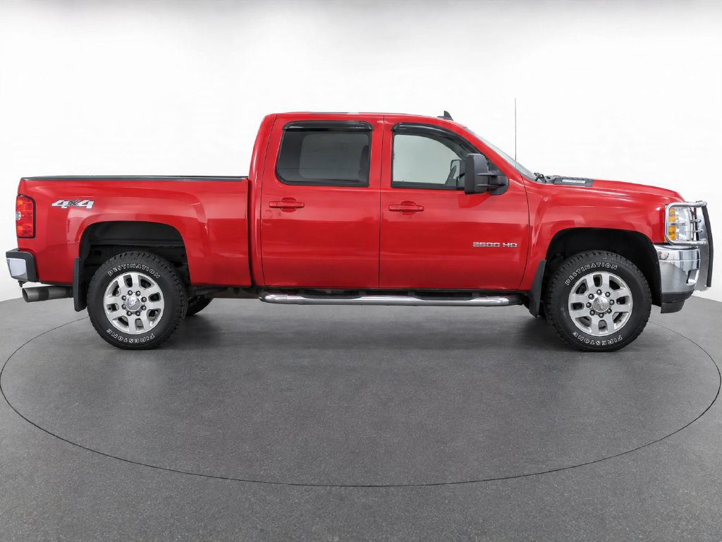Used 2011 Chevrolet Silverado 2500 LTZ w/ LPO, On The Job Package AWD/4WD image 8
