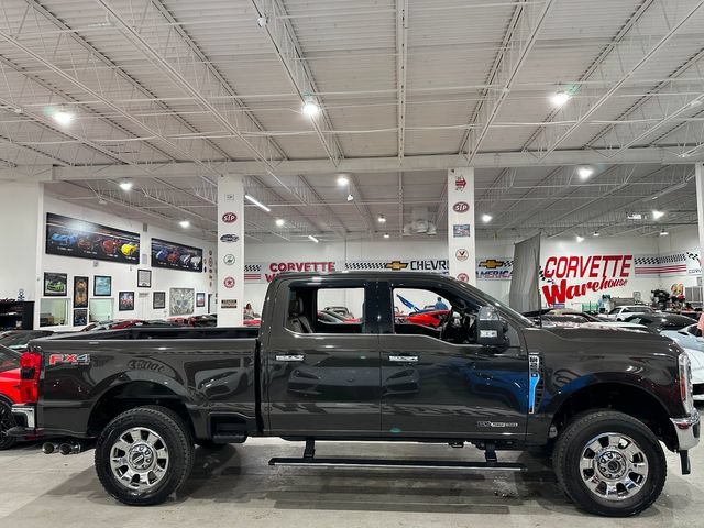 Used 2024 Ford F250 Lariat w/ Lariat Ultimate Package AWD/4WD image 3