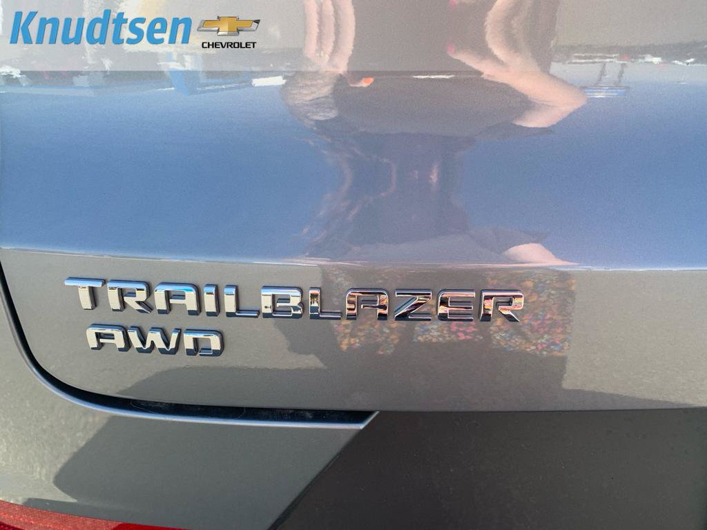 New 2026 Chevrolet TrailBlazer LS w/ LS Convenience Package AWD/4WD image 15