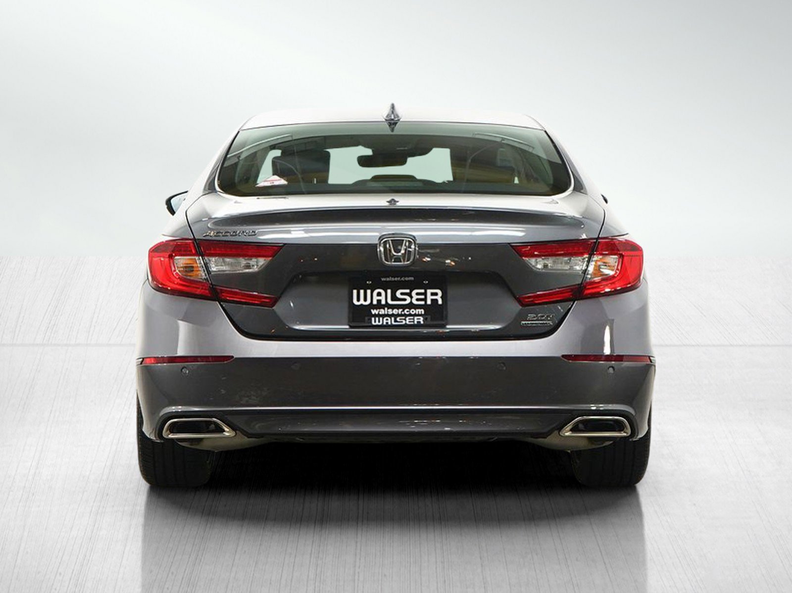 Used 2022 Honda Accord Touring image 4