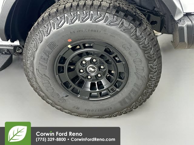 New 2026 Ford Bronco Badlands w/ Sasquatch Package AWD/4WD image 32