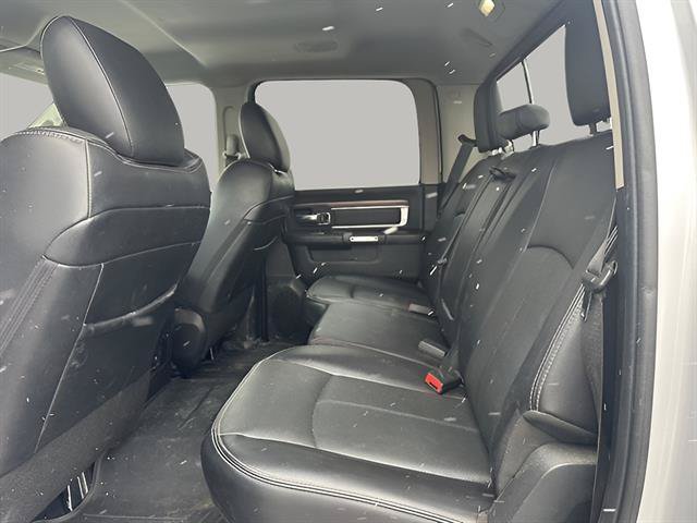 Used 2017 RAM 1500 Laramie w/ Convenience Group AWD/4WD image 17