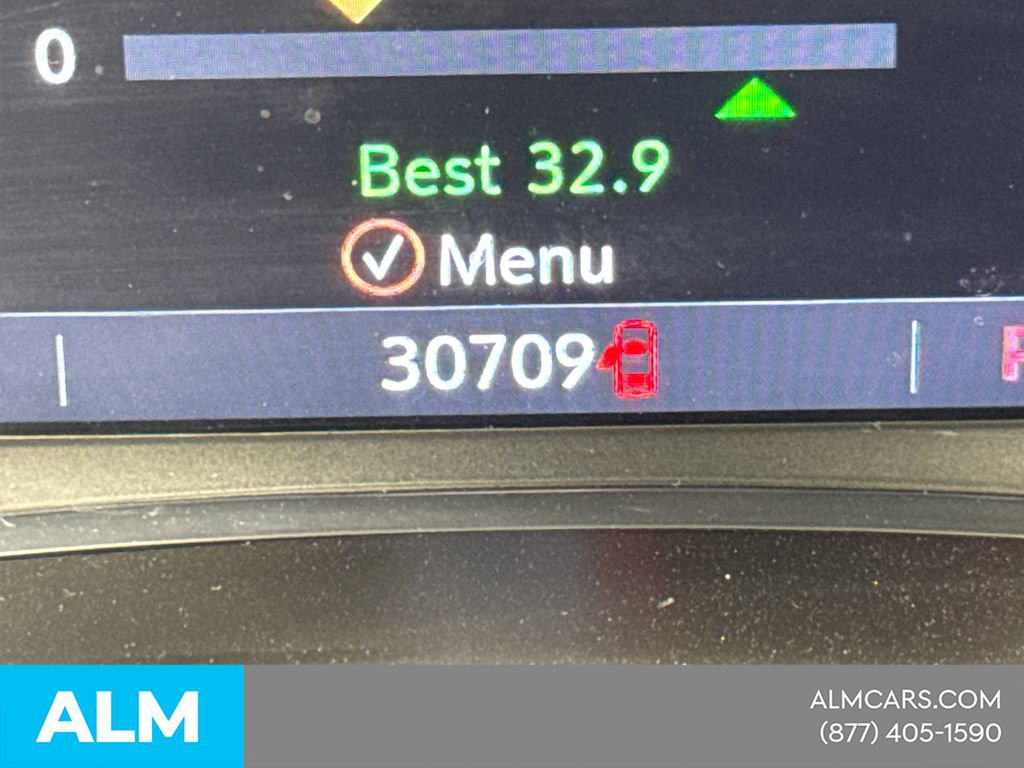 Used 2025 Chevrolet Blazer LT FWD image 30