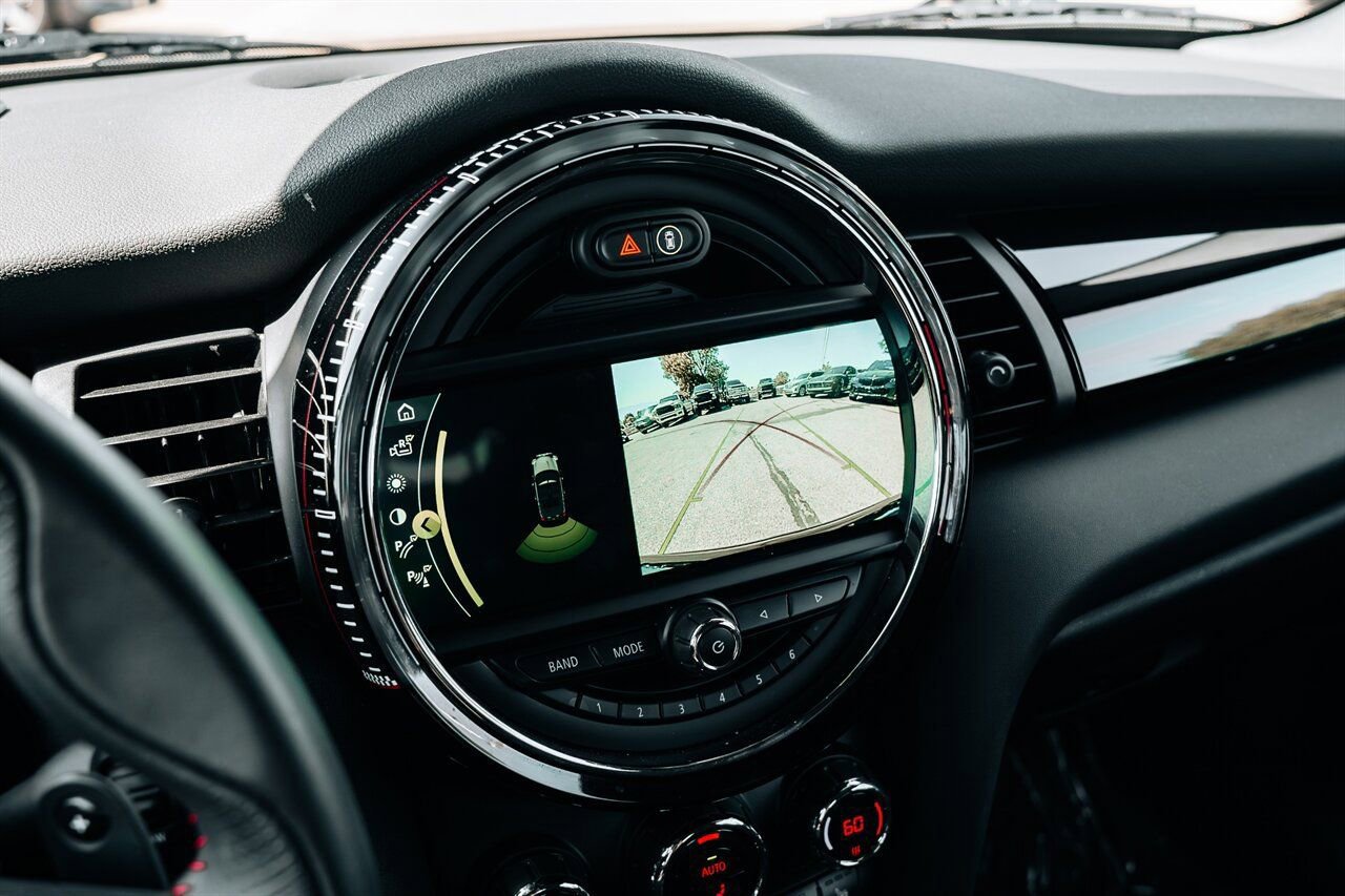 Used 2019 MINI Cooper John Cooper Works FWD image 32