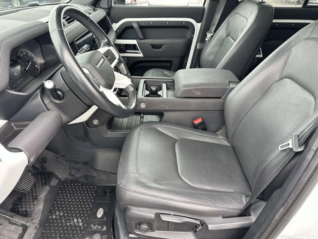 Used 2023 Land Rover Defender 110 S image 21