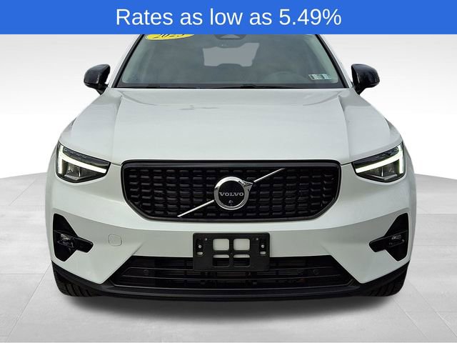 Certified 2023 Volvo XC40 B5 Plus w/ Driver Assist Package image 3