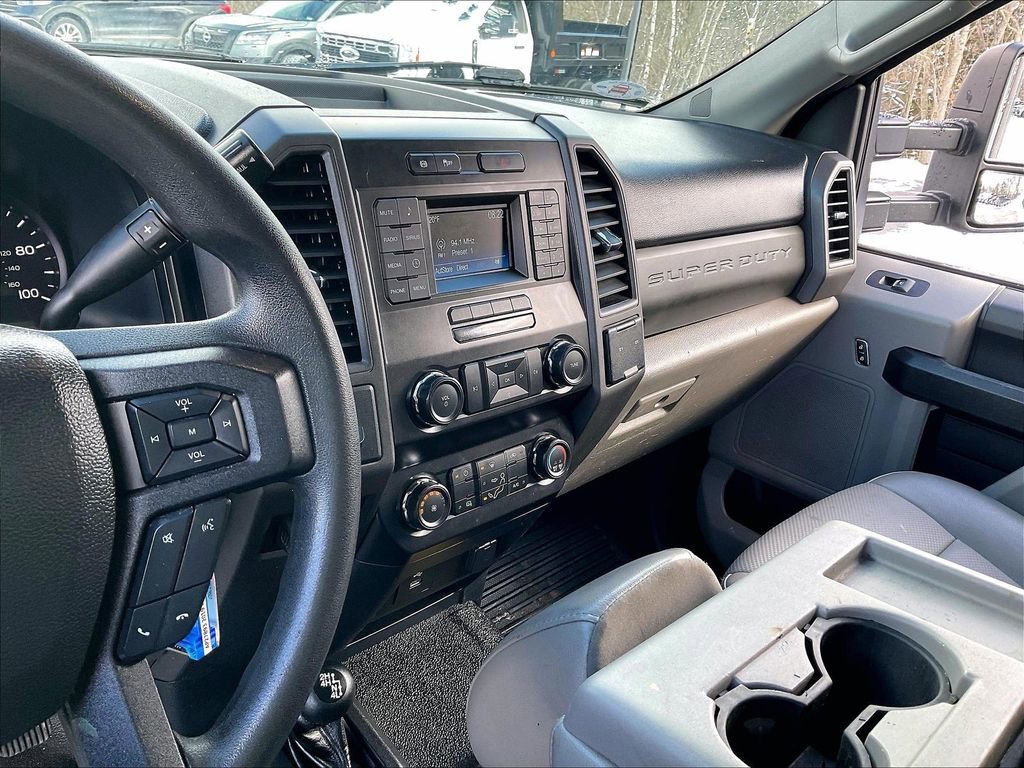 Used 2019 Ford F550 4x4 Regular Cab Super Duty image 14