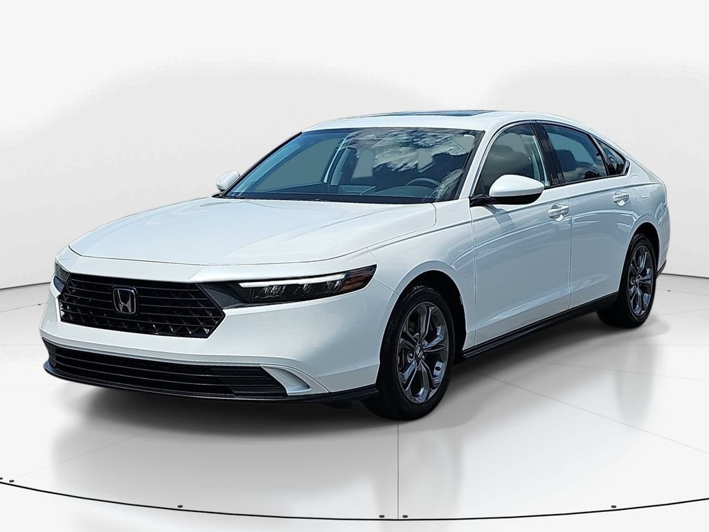 Used 2024 Honda Accord EX image 11