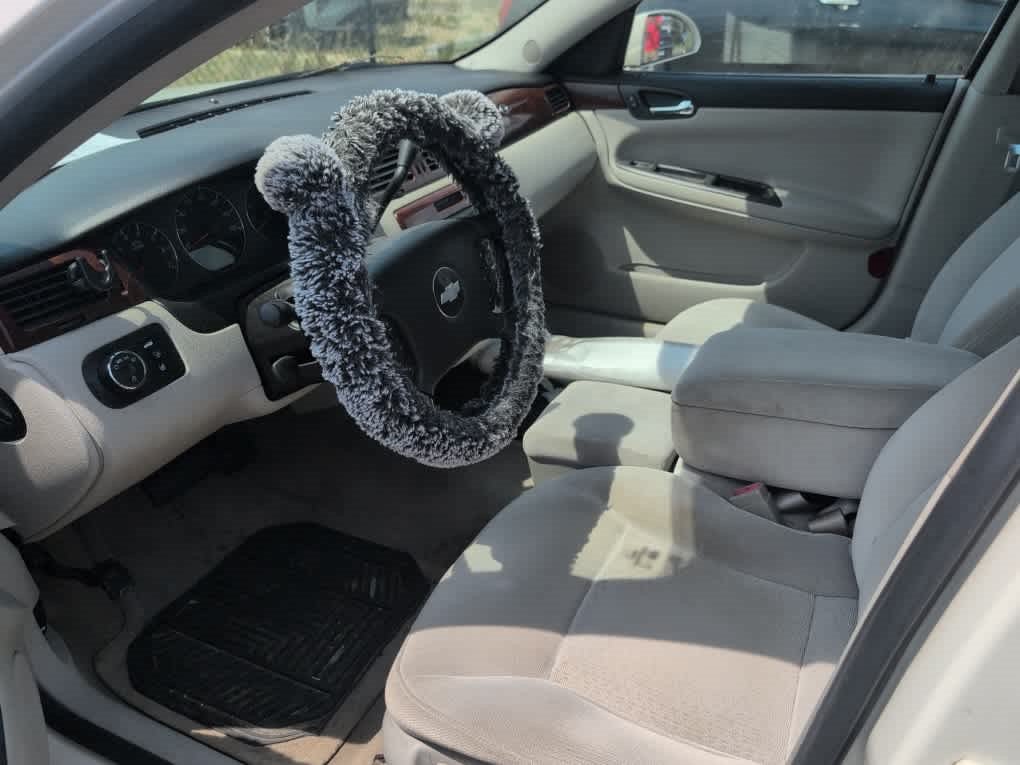 Used 2007 Chevrolet Impala LT w/ Preferred Equipment Group FWD image 8