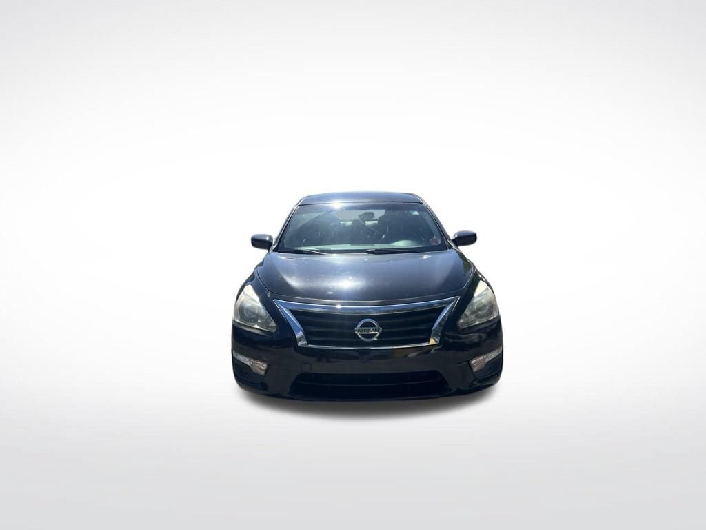 Used 2013 Nissan Altima 2.5 S FWD image 3