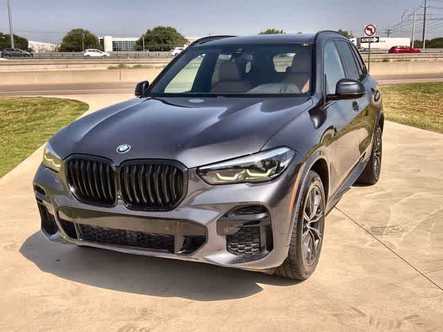 Used 2022 BMW X5 sDrive40i w/ M Sport Package RWD image 2