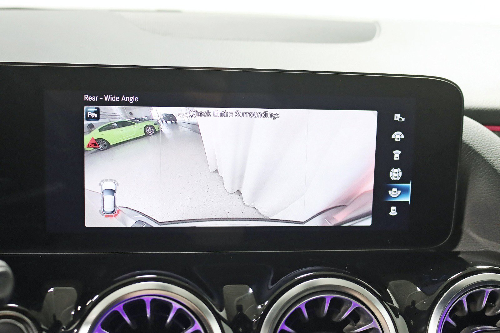 Used 2022 Mercedes-Benz GLA 250 4MATIC w/ Premium Package Lite image 20