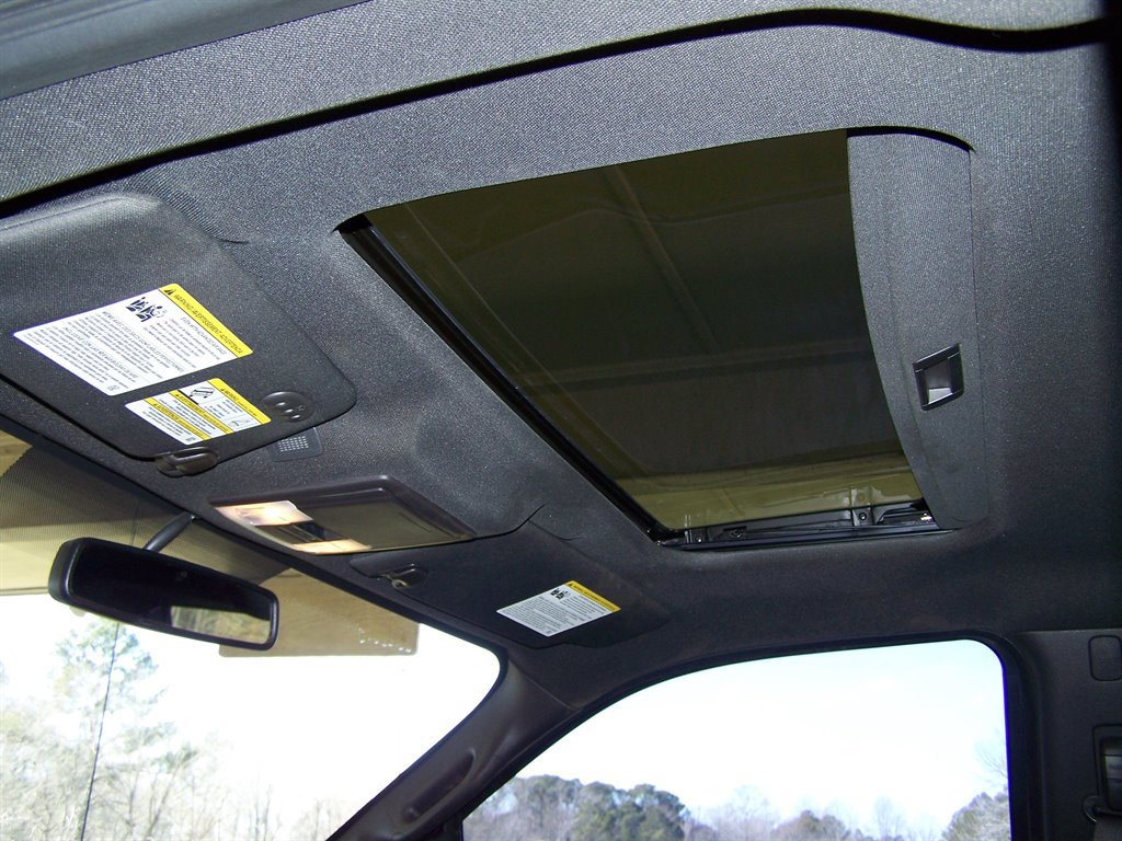 Used 2014 Ford F150 FX4 w/ Equipment Group 402A Luxury image 12