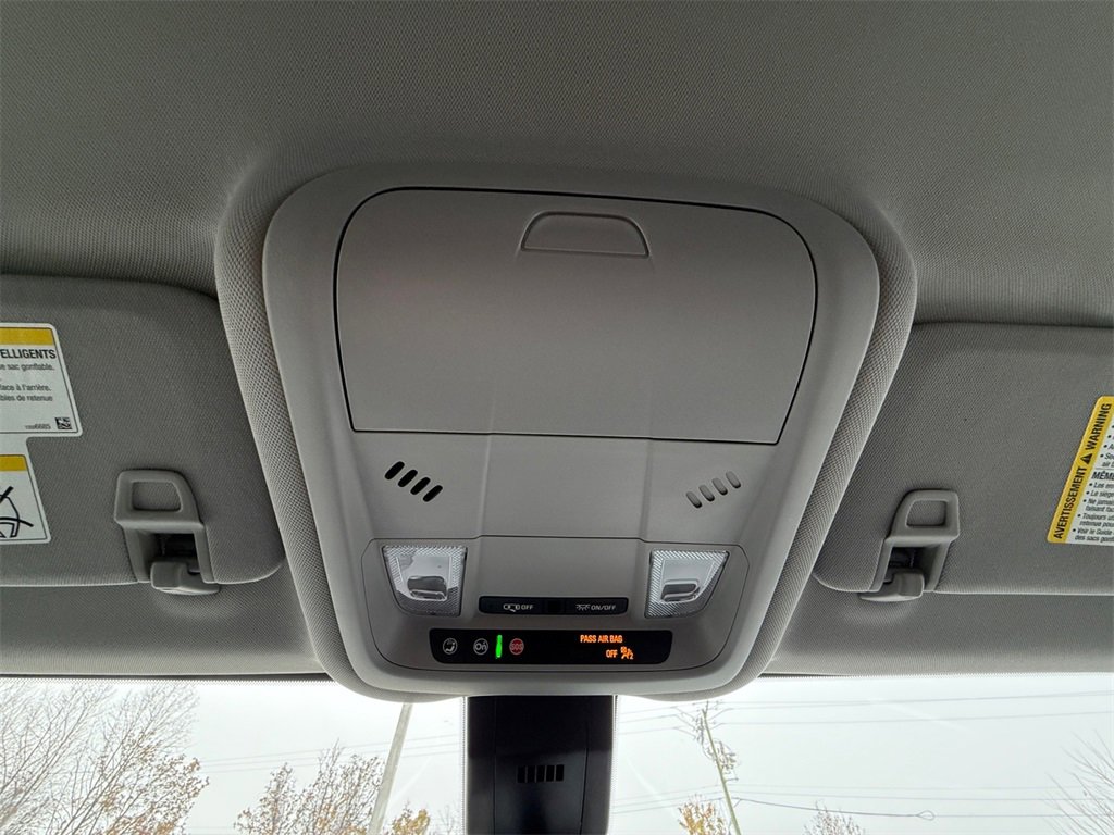 Used 2022 Chevrolet Equinox LT image 26