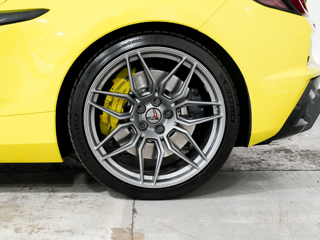 Used 2023 Chevrolet Corvette Z06 RWD image 40