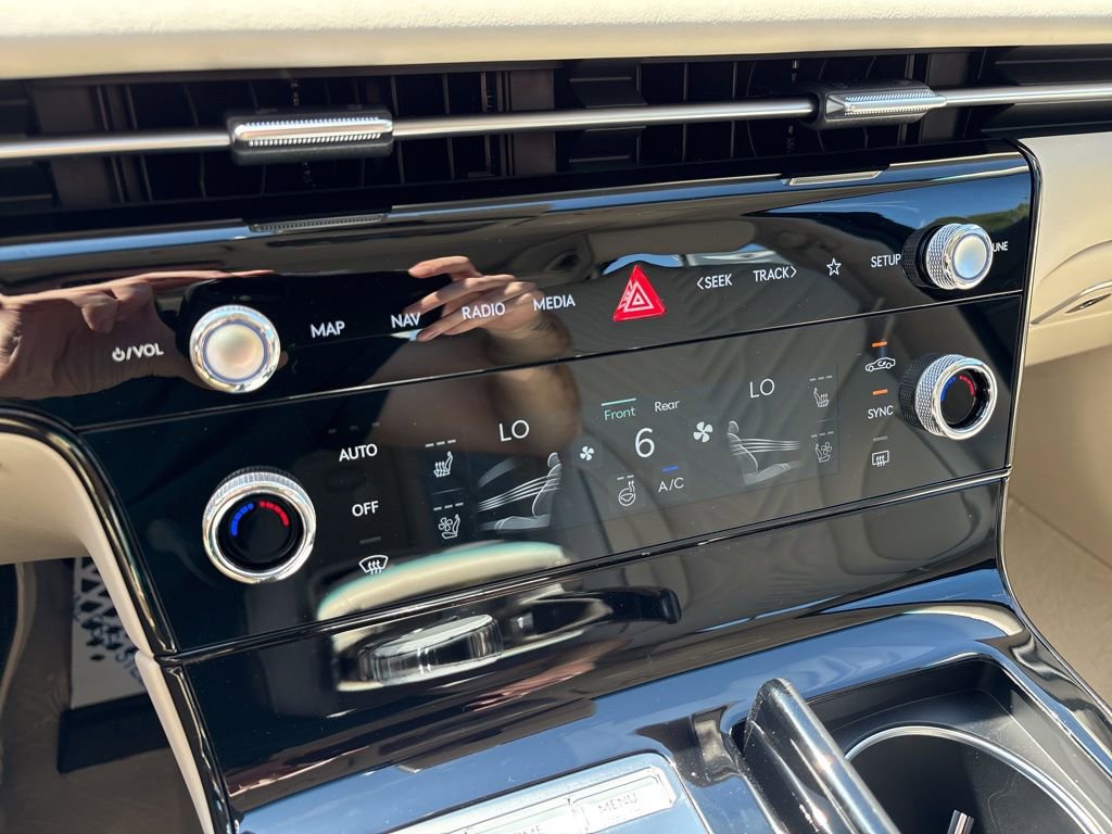 New 2026 Genesis G80 2.5T Sport Prestige image 9