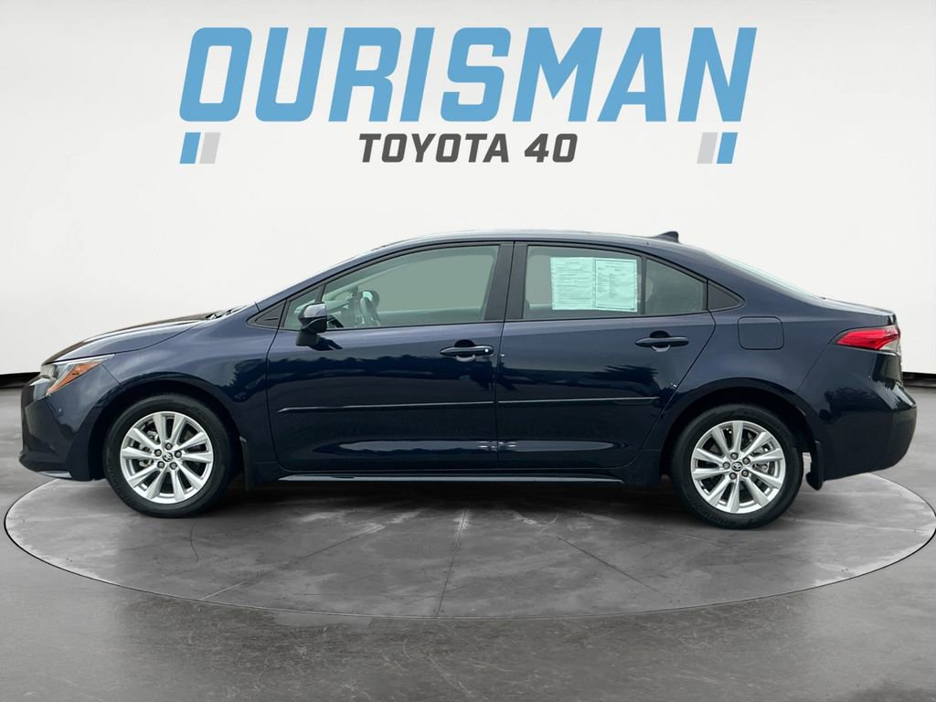 Certified 2025 Toyota Corolla LE image 4