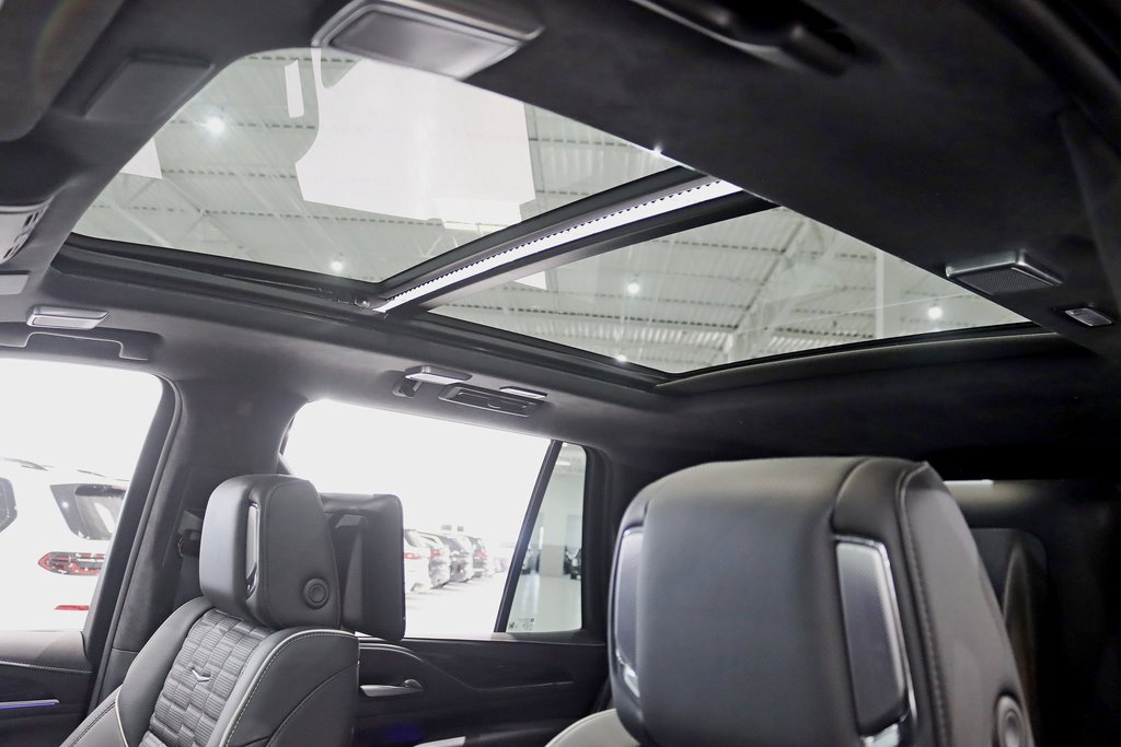 Used 2024 Cadillac Escalade V image 38