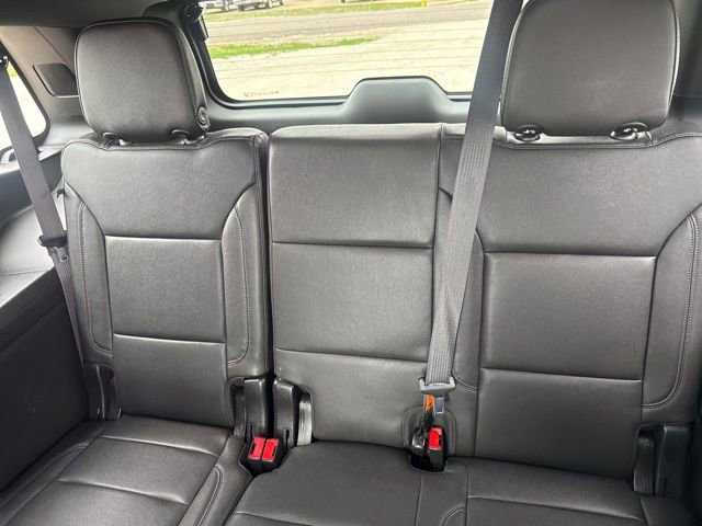 Used 2024 Chevrolet Tahoe Z71 w/ Luxury Package image 29