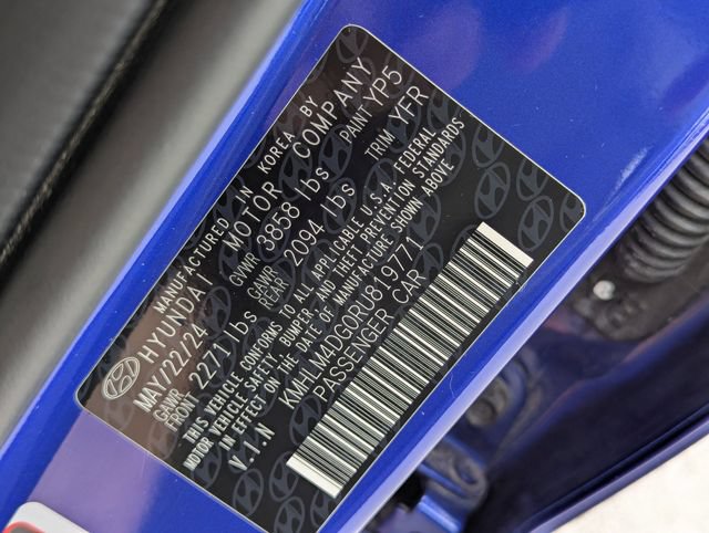 Used 2024 Hyundai Elantra SEL FWD image 35