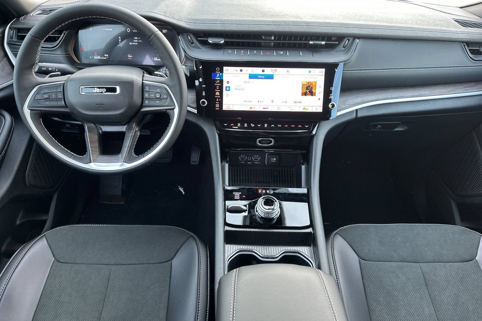 New 2026 Jeep Grand Cherokee Altitude AWD/4WD image 13