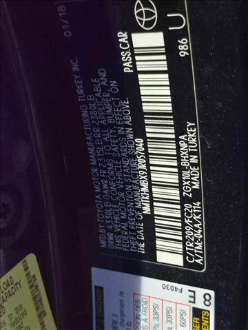 Used 2018 Toyota C-HR XLE FWD image 17