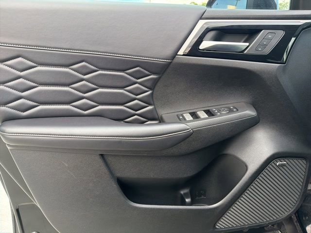 Used 2025 Mitsubishi Outlander SEL AWD/4WD image 20
