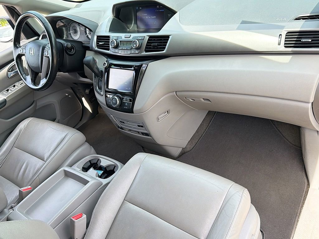Used 2016 Honda Odyssey EX-L image 30