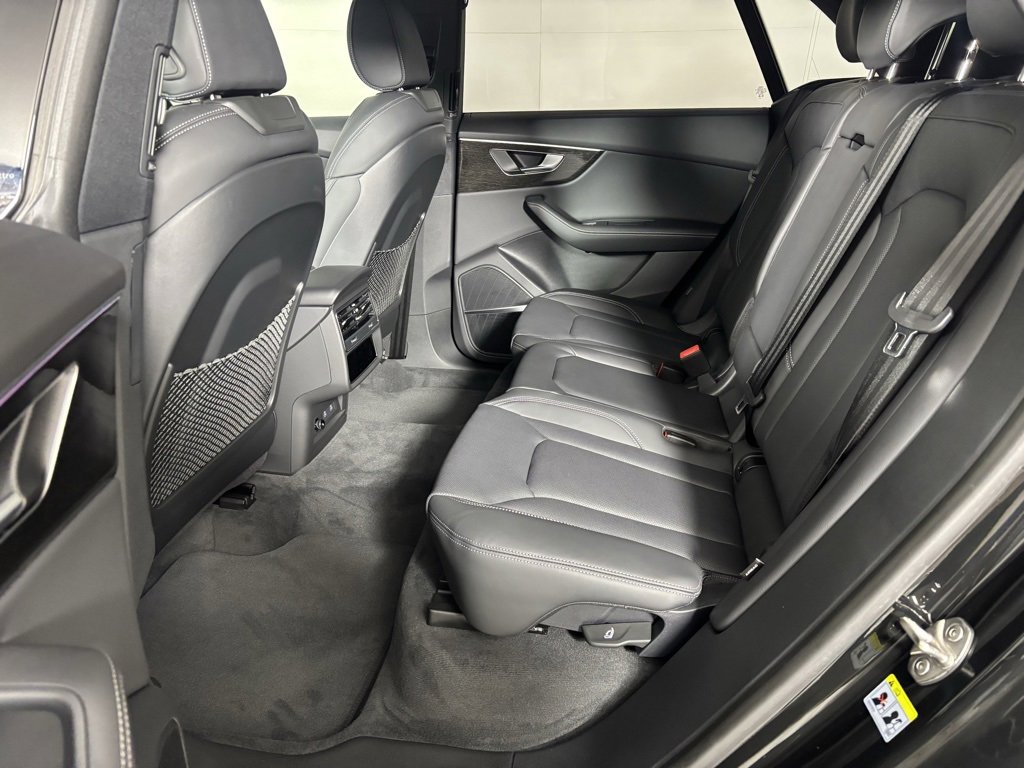 New 2026 Audi Q8 Prestige image 10