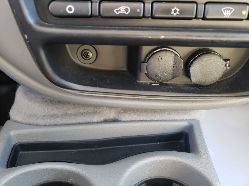 Used 2008 Chevrolet TrailBlazer LT image 23