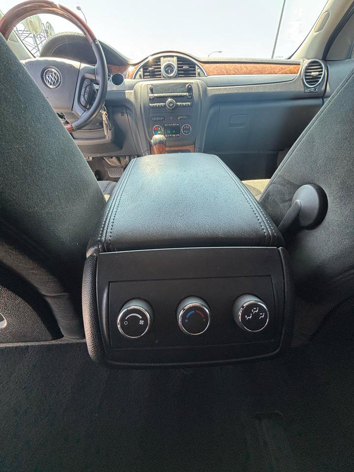 Used 2012 Buick Enclave Convenience AWD/4WD image 21