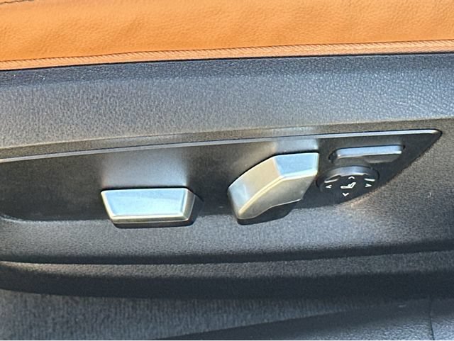 Used 2021 BMW 540i w/ Premium Package RWD image 11