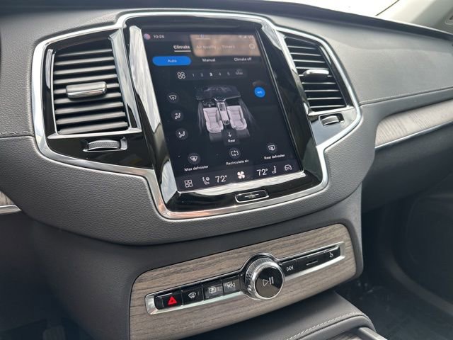Certified 2023 Volvo XC90 B6 Ultimate AWD/4WD image 22