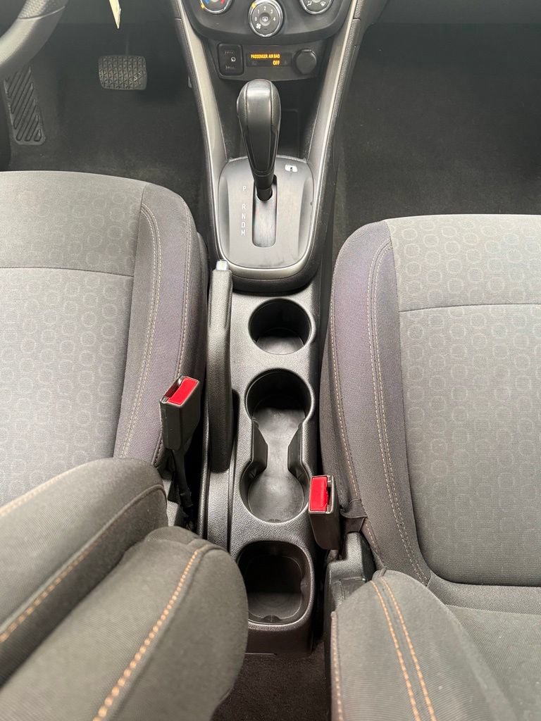 Used 2019 Chevrolet Trax LS w/ Tint and Cruise Package AWD/4WD image 20
