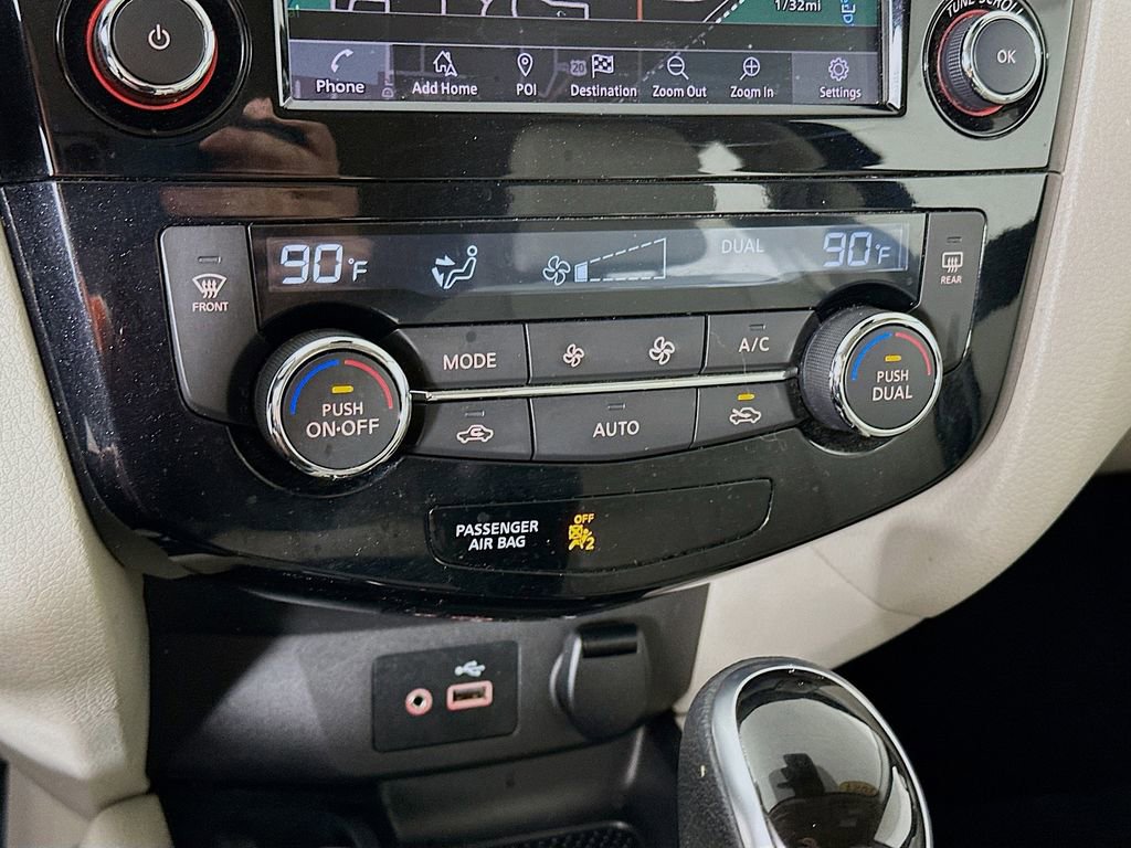 Used 2021 Nissan Rogue Sport SL image 22