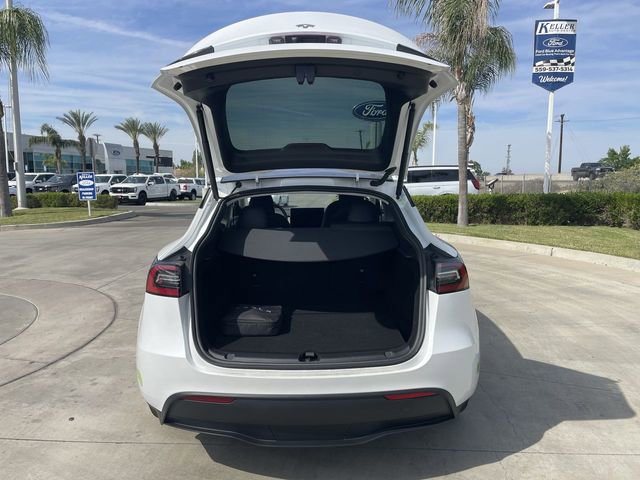 Used 2023 Tesla Model Y Long Range image 27