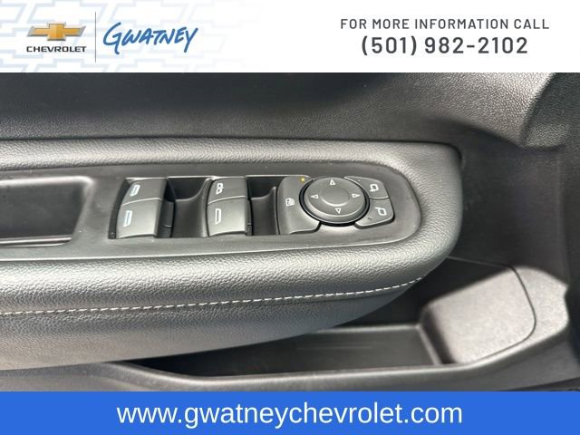 Used 2024 GMC Terrain SLE image 19