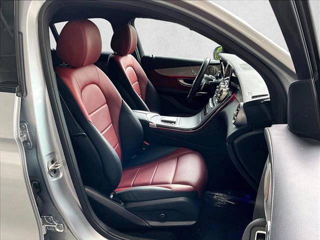 Used 2023 Mercedes-Benz GLC 300 4MATIC Coupe image 9