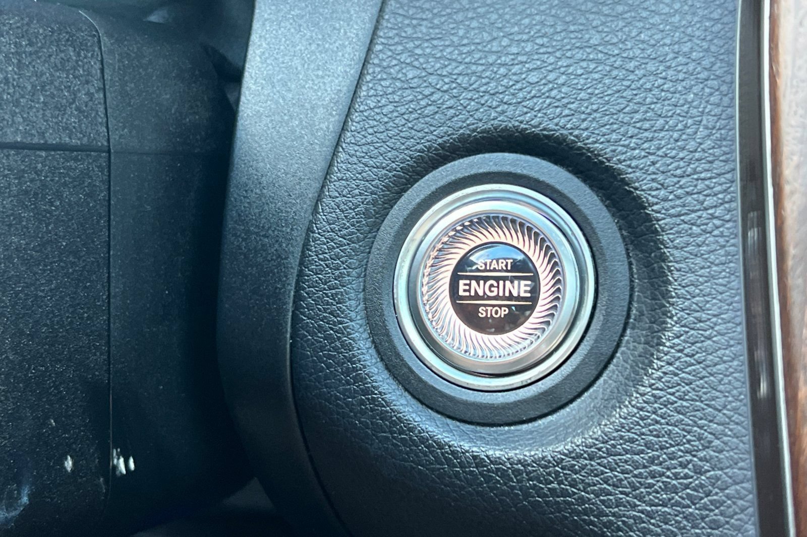 Used 2019 Mercedes-Benz C 300 Sedan image 22