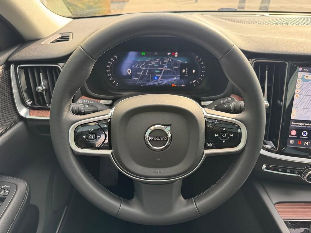 Used 2026 Volvo V60 B5 Cross Country Plus w/ Climate Package image 12