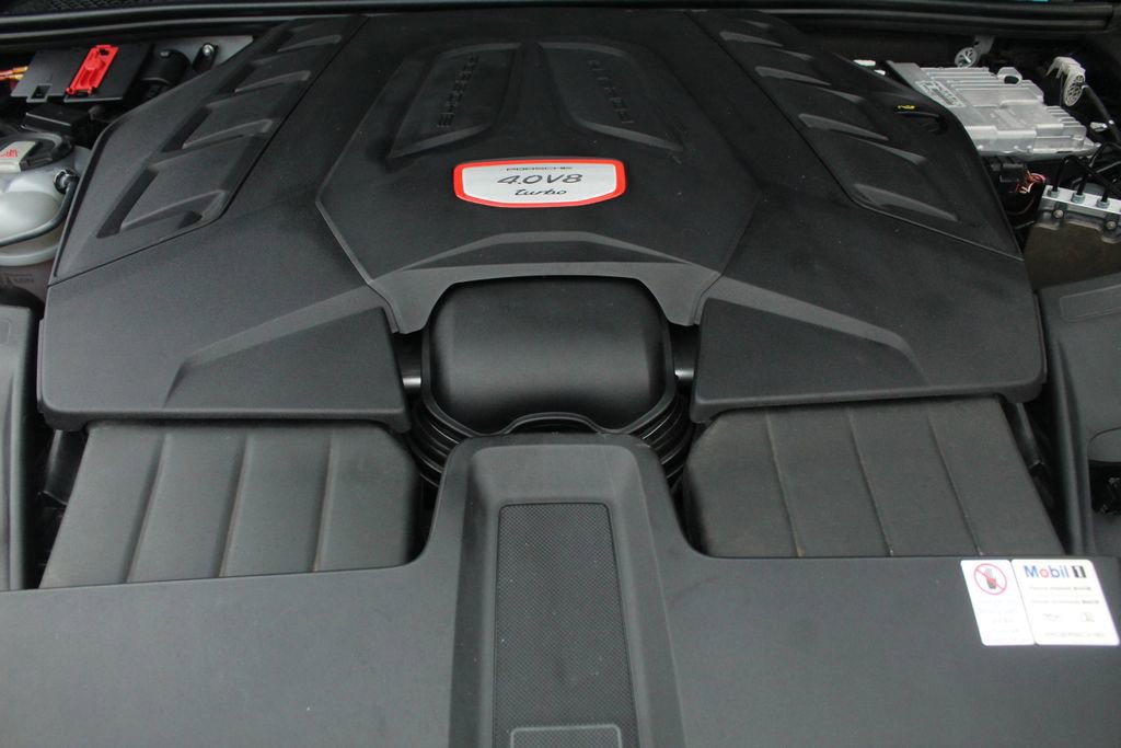 Used 2019 Porsche Cayenne Turbo AWD/4WD image 16