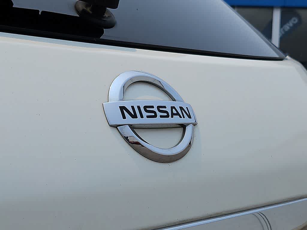 Used 2012 Nissan Rogue SV w/ Premium Pkg AWD/4WD image 31