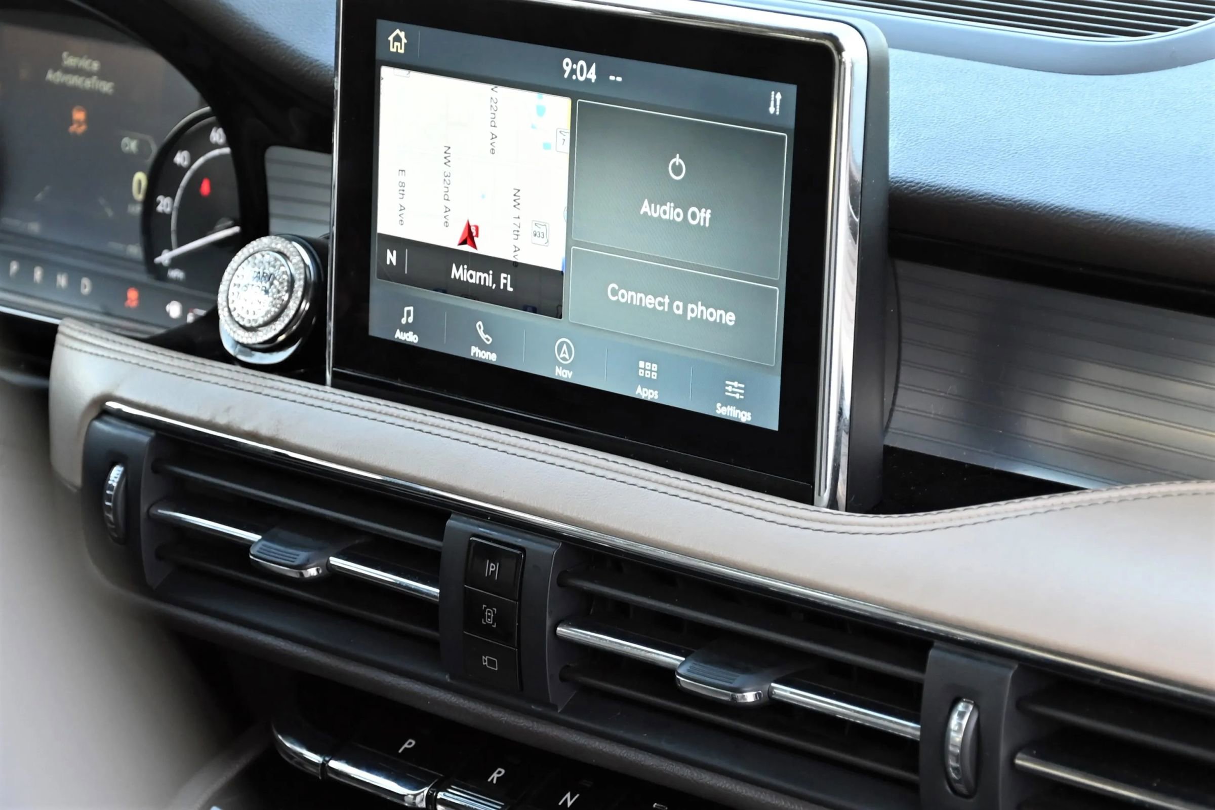 Used 2021 Lincoln Corsair AWD w/ Equipment Group 101A image 10