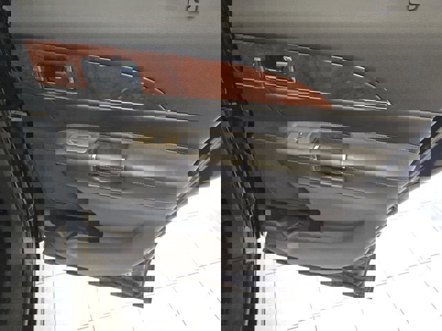 Used 2013 Lincoln MKX AWD image 6