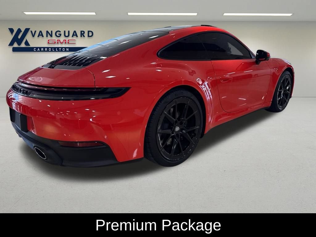 Used 2025 Porsche 911 Carrera RWD image 4