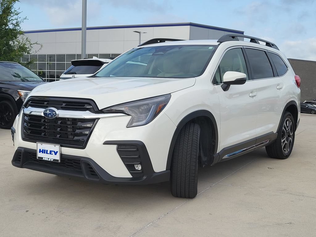 Used 2023 Subaru Ascent Limited AWD/4WD image 2