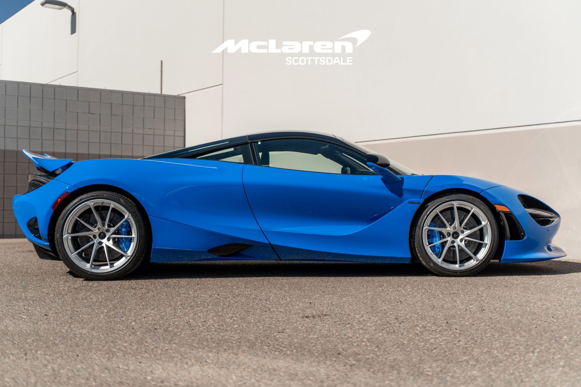 New 2026 McLaren 750S image 8