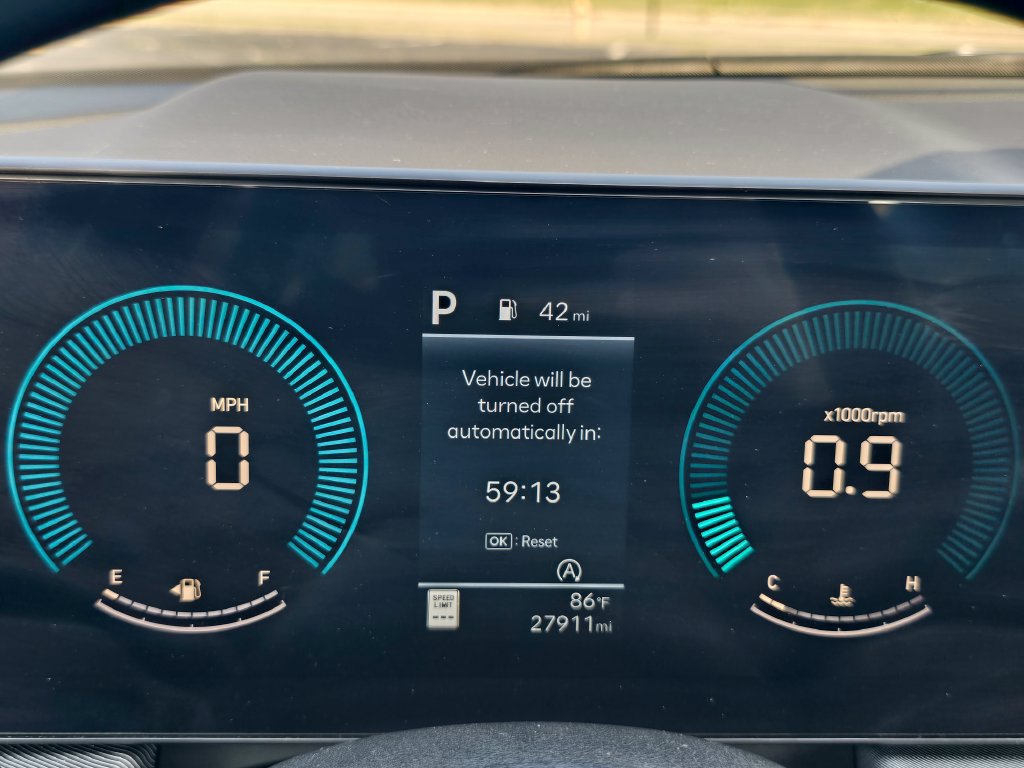 Used 2025 Hyundai Sonata SE FWD image 25
