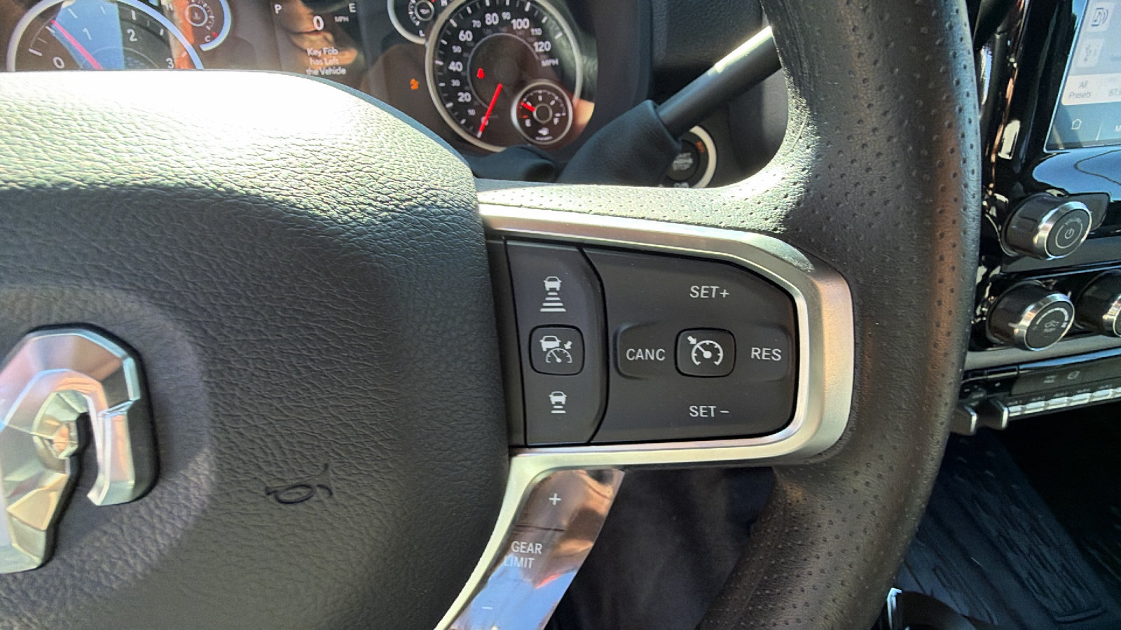 New 2026 RAM 5500 Tradesman w/ Chrome Appearance Group AWD/4WD image 28